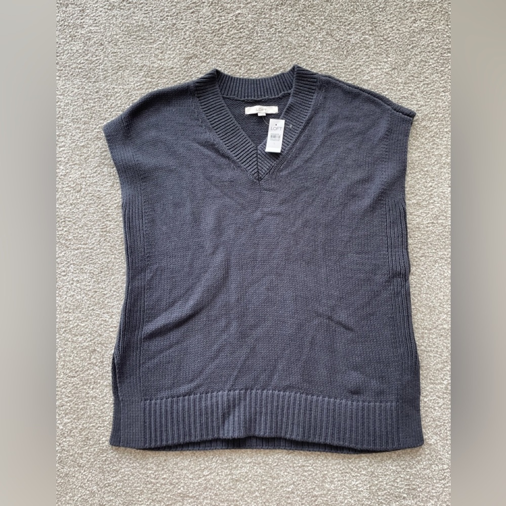 NEW LOFT sweater vest